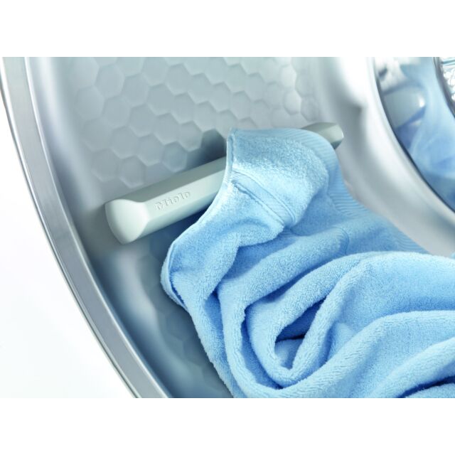 Miele TCF640WP Tumble Dryer 8Kg Heat Pump